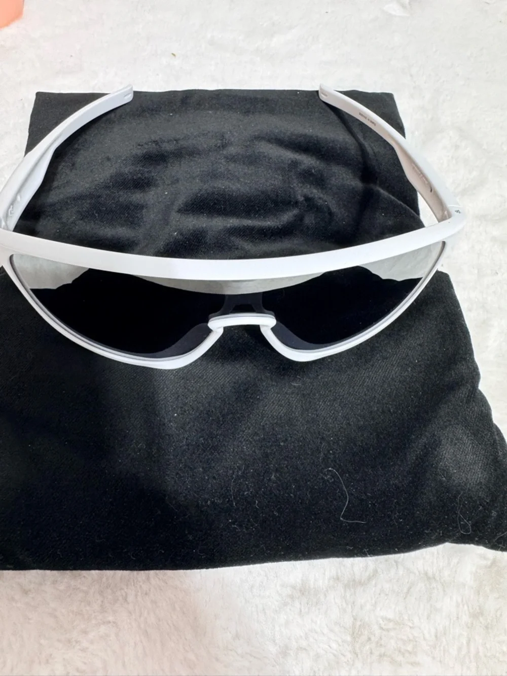 White Shield-Style Women's Sunglasses